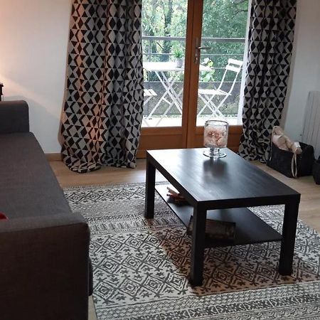 Simplicite Et Confort En Luberon Apartment Ménerbes Екстериор снимка